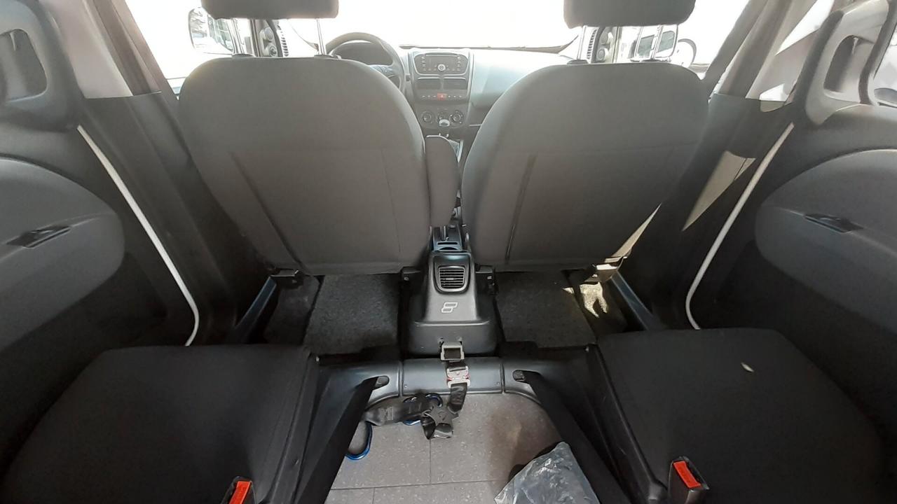 Doblò trasporto disabili ribassato Focaccia