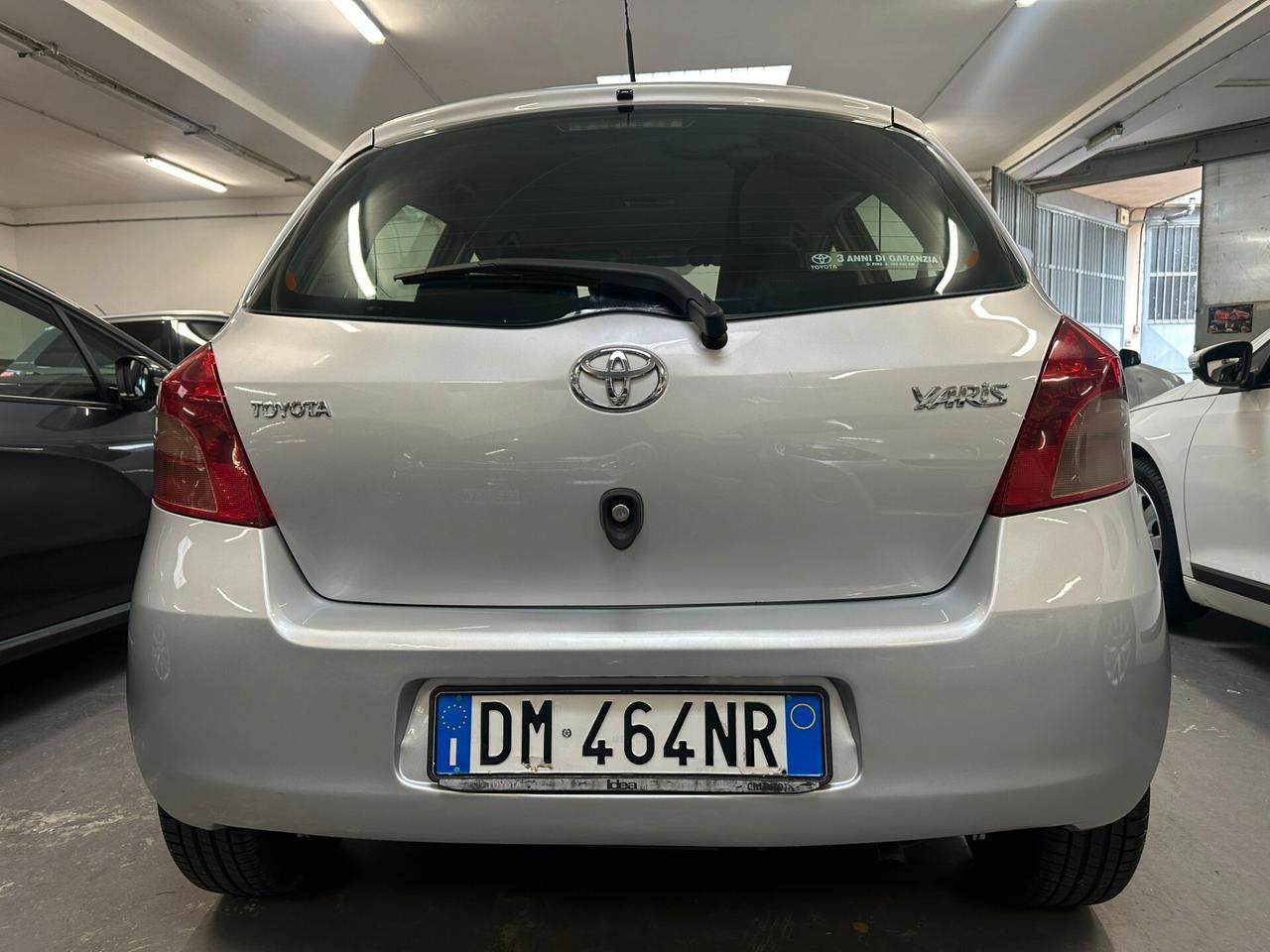 Toyota Yaris 1.0 5 porte