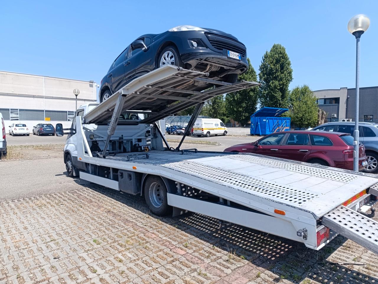 Carroattrezzi Iveco Daily 72-180 PATENTE C