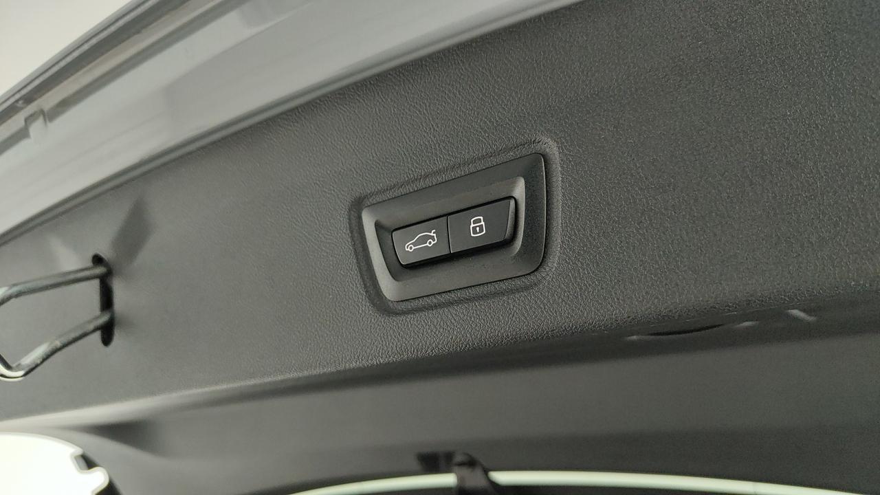 BMW Serie 4 G26 LCI 2024 Gran Coupe - 420d Gran Coupe mhev 48V xdrive MSport auto