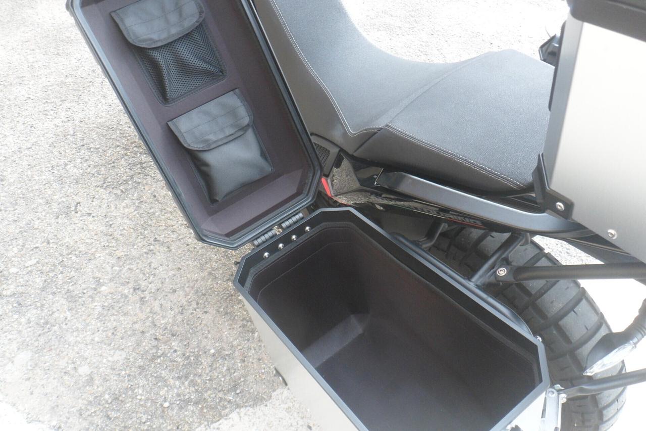 Moto Morini X-Cape 649 adventouring