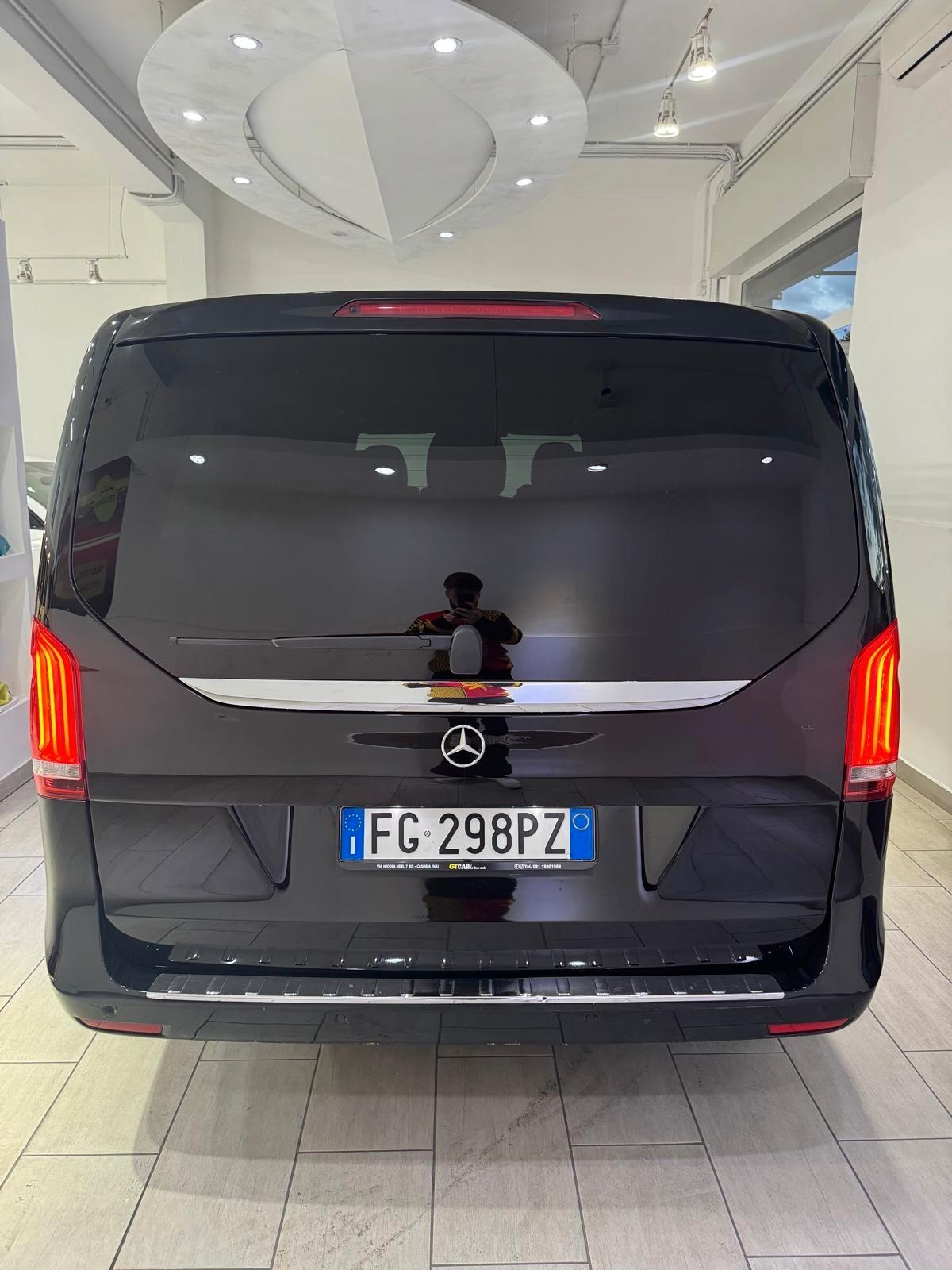 Mercedes-benz V 220 d Automatic 4Matic Premium Extralong