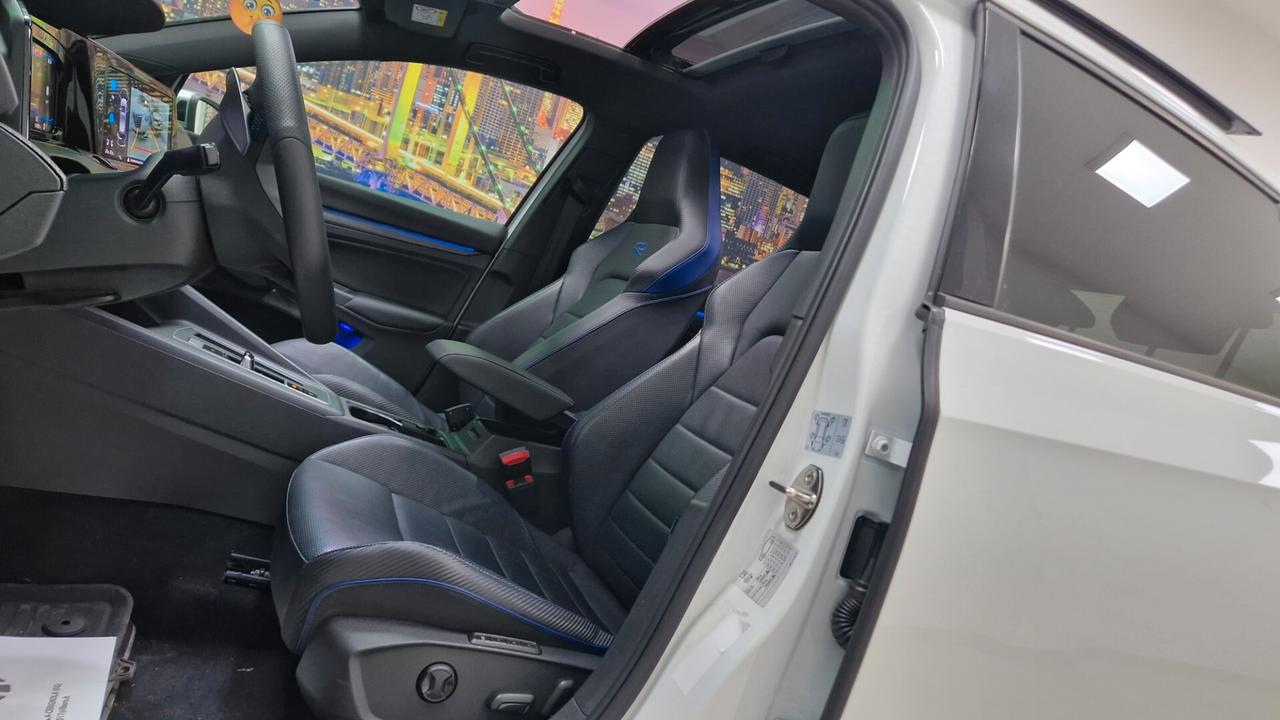 Volkswagen Golf GTI Golf 2.0 TSI R DSG 4Motion
