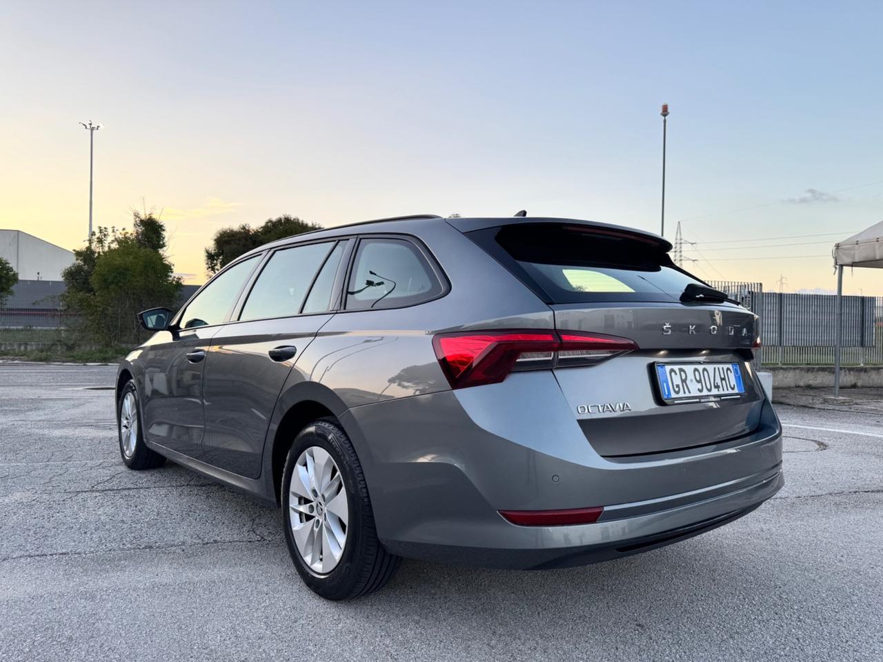 SKODA OCTAVIA 2.0 Tdi Dsg Wagon - Led Carplay