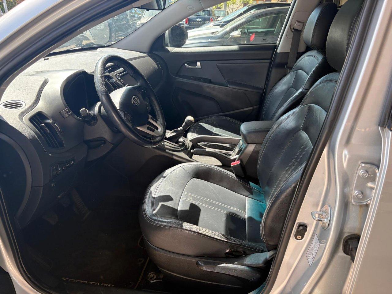 Kia Sportage 2.0 d-cvvt Class awd PANORAMA CAMERA