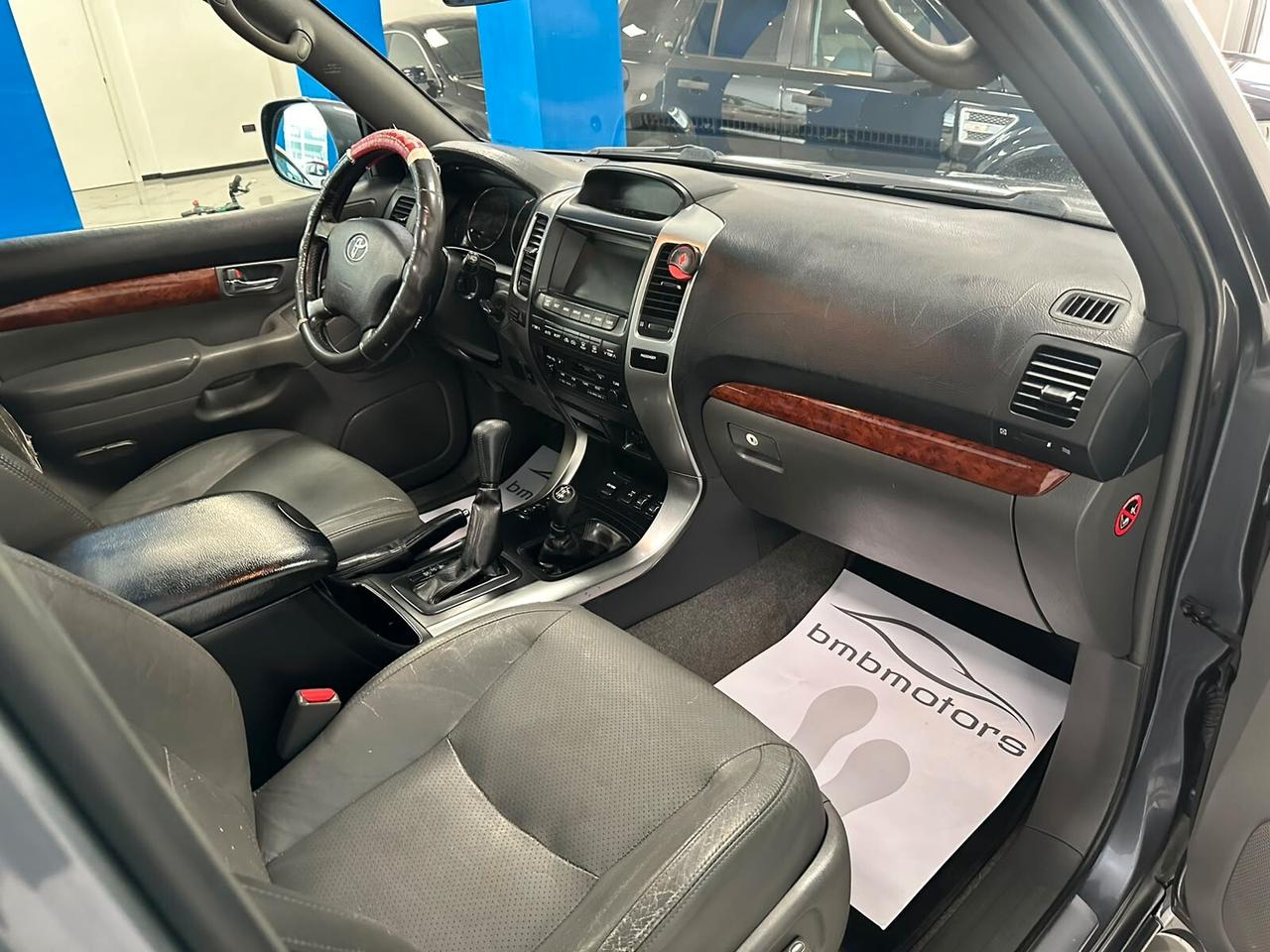 Toyota Land Cruiser 3.0 D-4D 16V cat 5 porte aut. Wagon