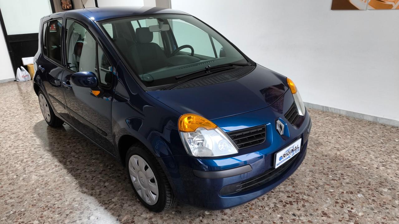 Renault Modus 1.2 16V Confort Dynamique