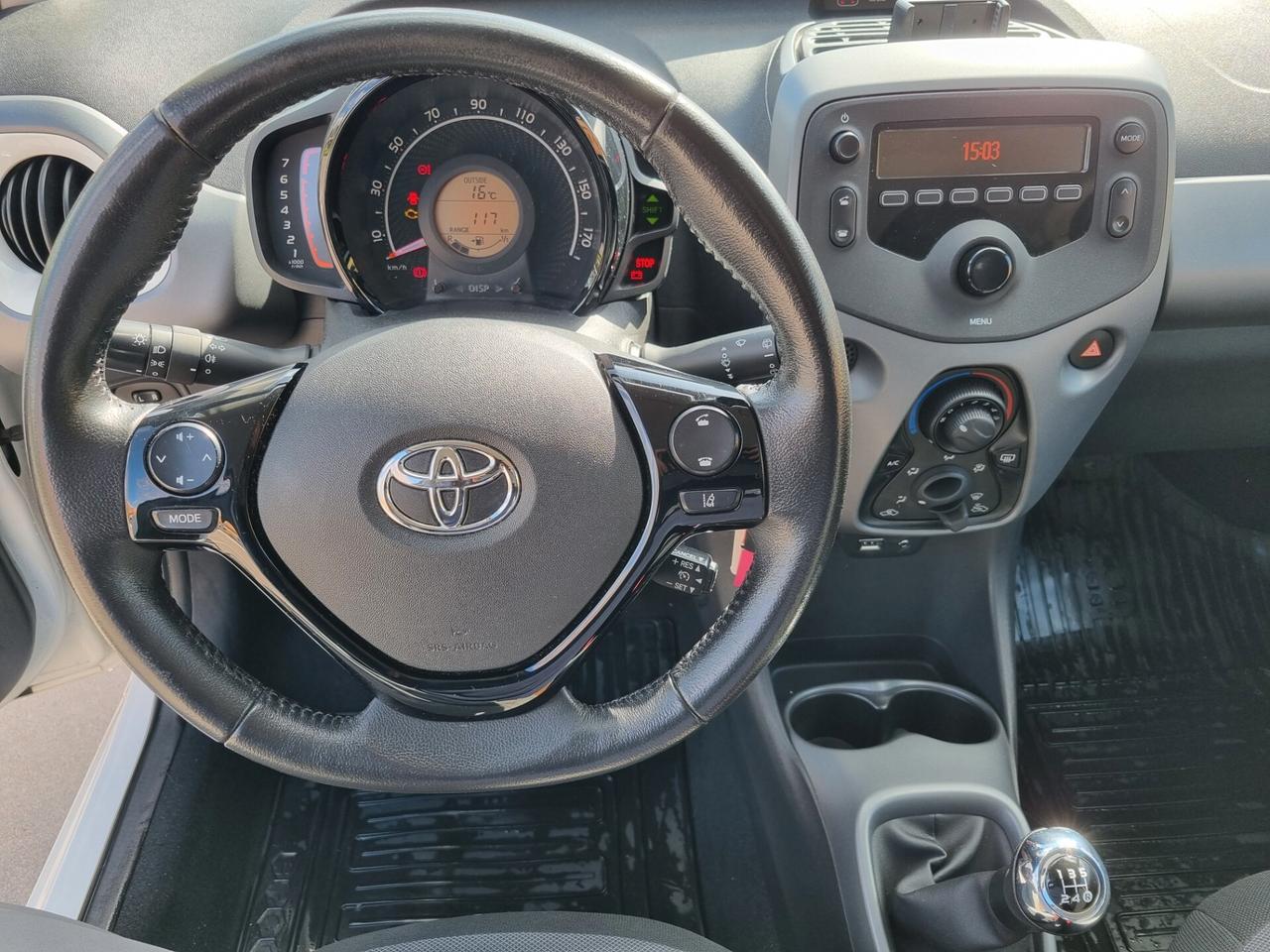 Toyota Aygo 1.0 VVT-i 72 CV 3 porte x-cool