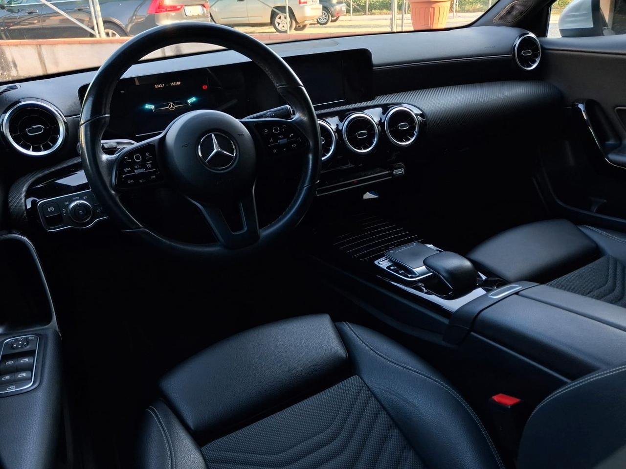 Mercedes A 180 D Business Extra 7G-DCT