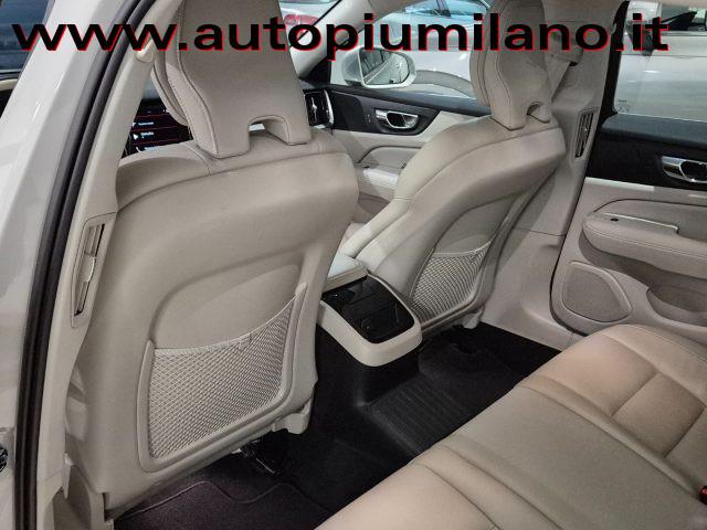 VOLVO V60 T6 Recharge AWD Plug-in Hybrid Inscription Express