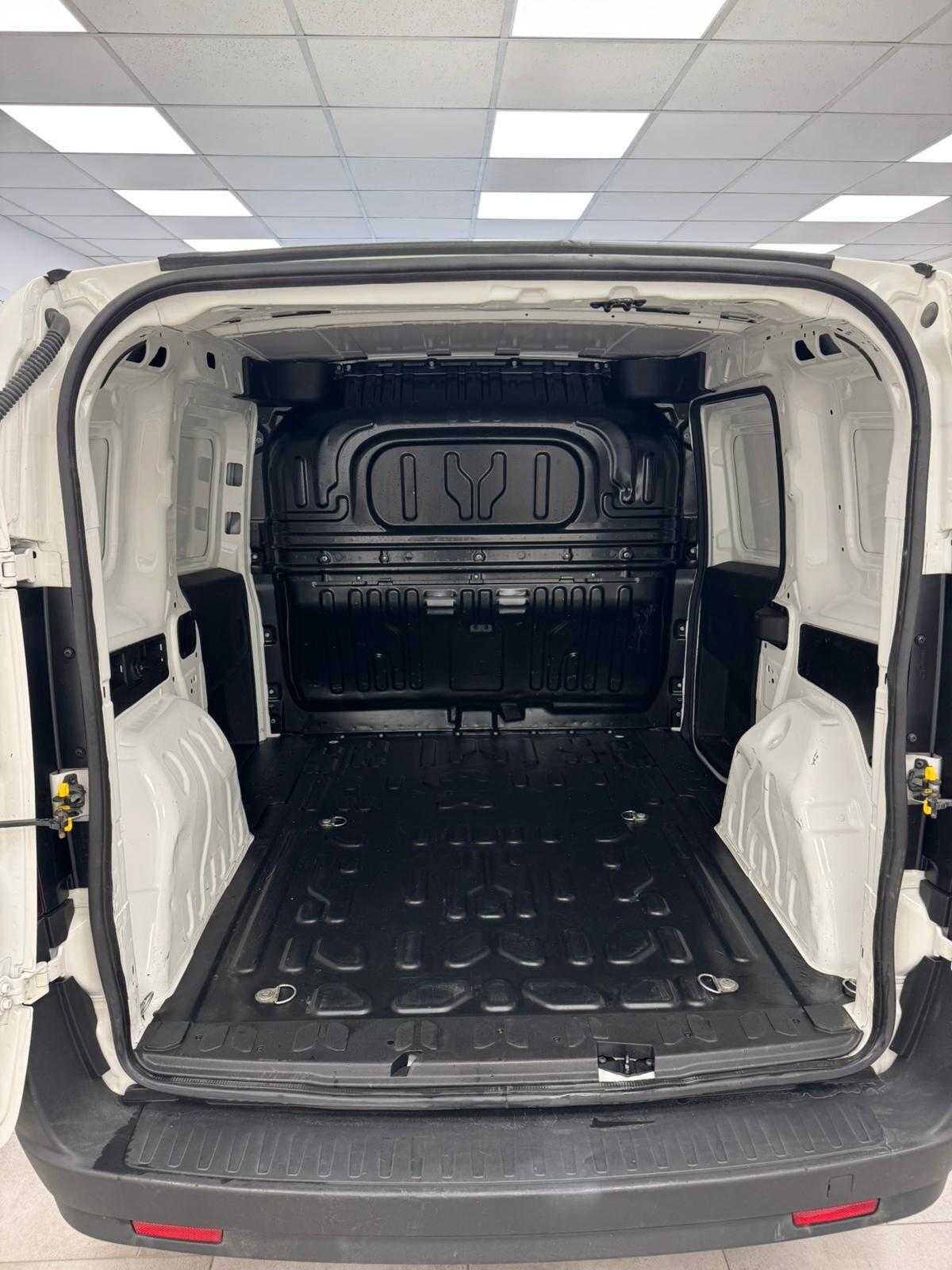 FIAT DOBLO 1.6 MJT LOUNGE