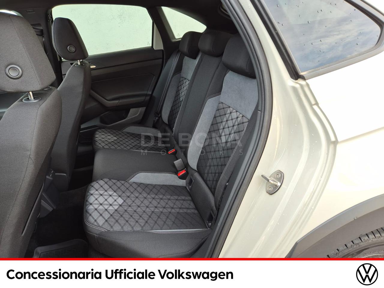 Volkswagen Taigo 1.0 tsi r-line 110cv dsg