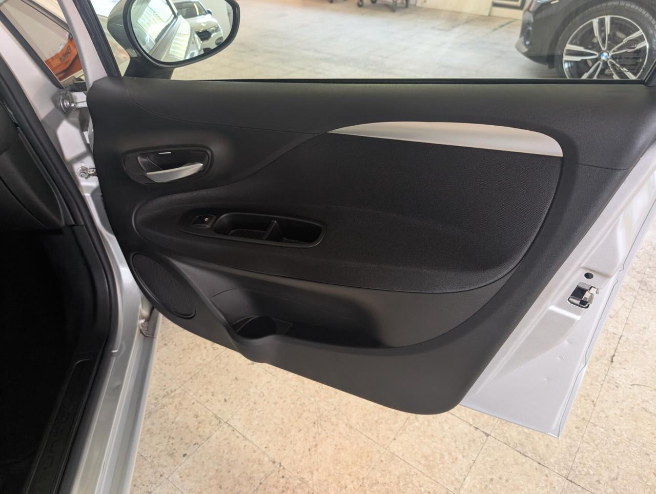 Fiat Punto 1.2 8V 5 porte Lounge