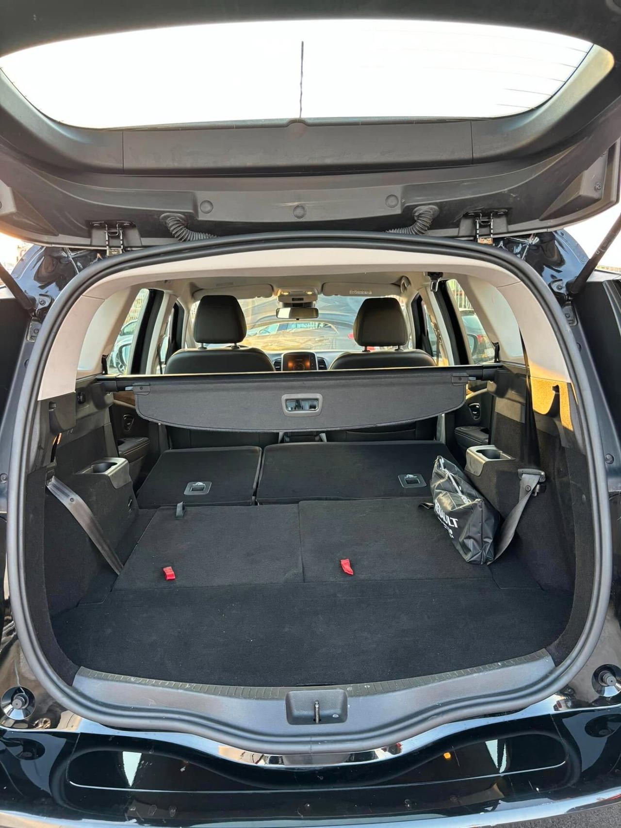 Renault Grand Scenic Blue dCi 120 CV Sport Edition