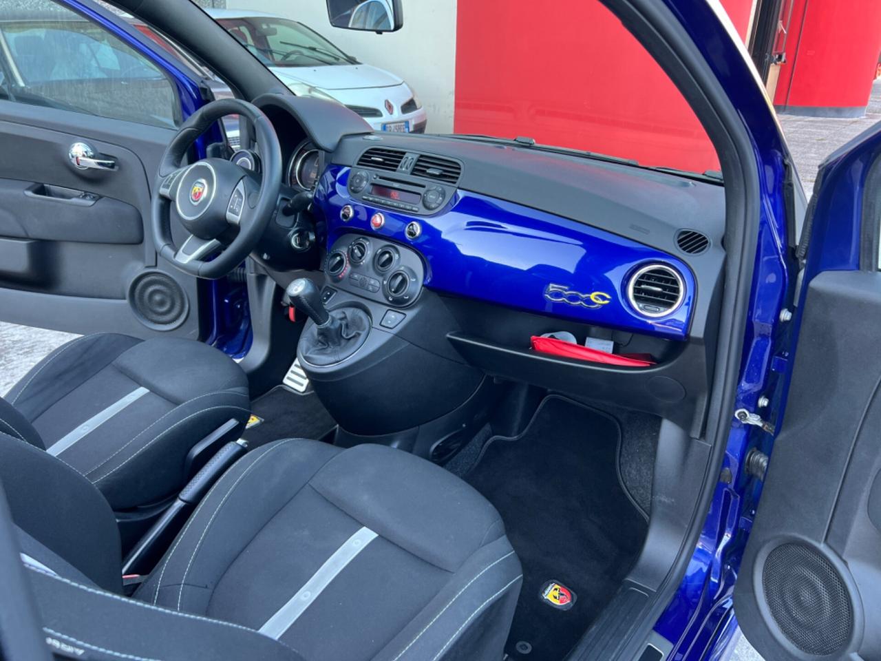 Abarth 595 C 1.4 Turbo T-Jet 140 CV