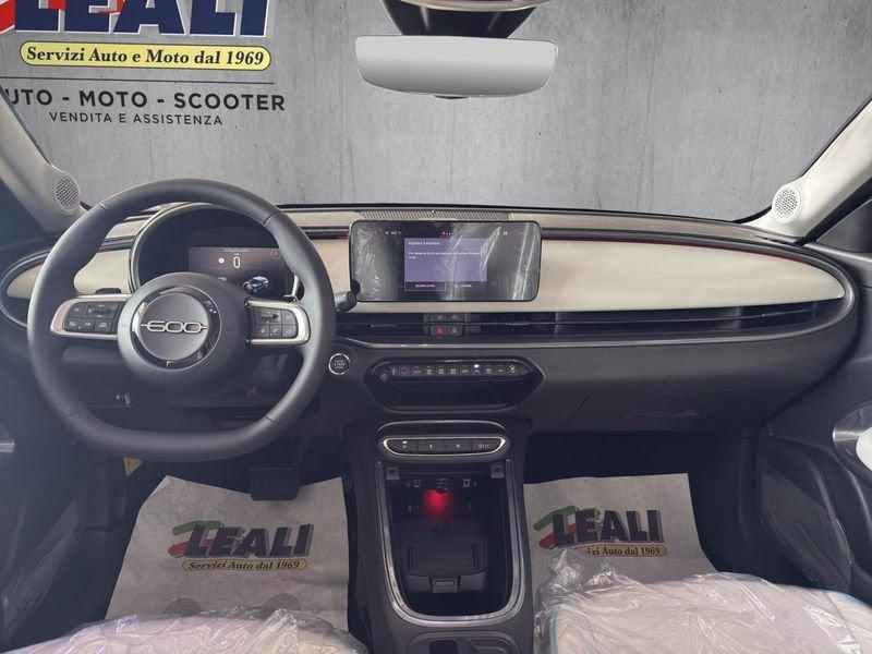 FIAT 600 600 5p Hybrid 136cv DCT MHEV La Prima
