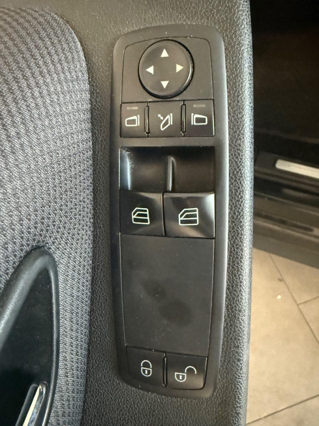 MERCEDES-BENZ B 150 Sport