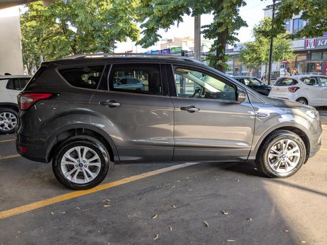 FORD Kuga 1.5 EcoBoost 120 CV S&S 2WD Titanium