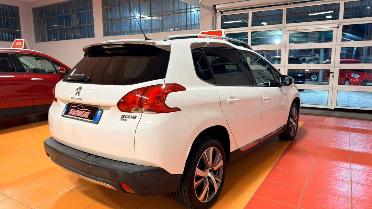 Peugeot 2008 1.6 e-HDi 92 CV Stop&Start Allure