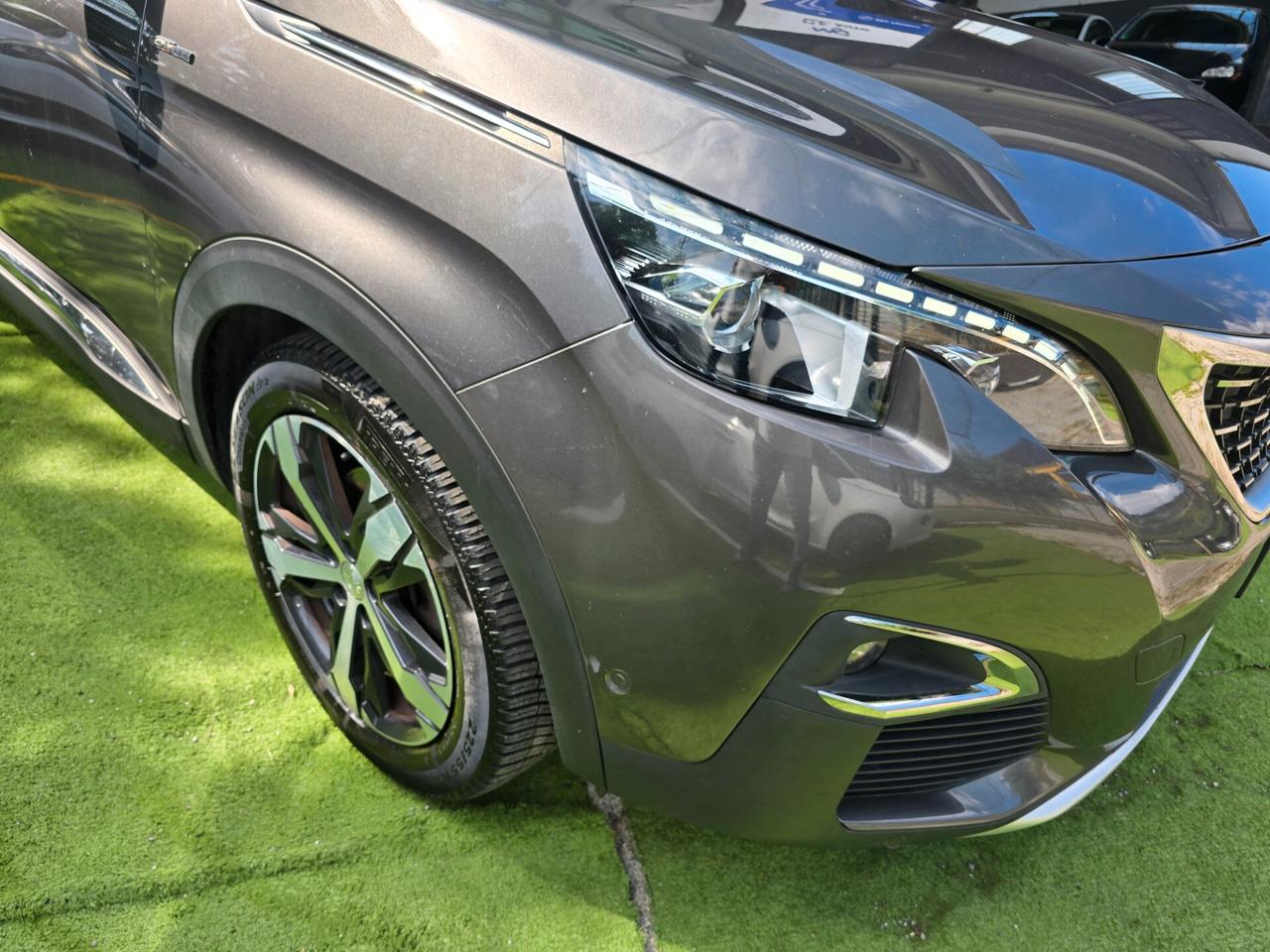 Peugeot 3008 1.5HDI 130CV GT Line -2019