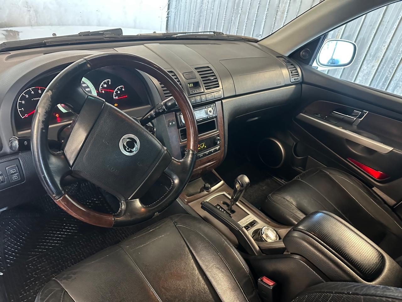 Ssangyong REXTON 2.7 XDi cat Premium 2 TOD