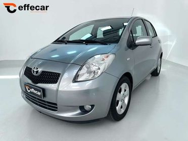 Toyota Yaris 1.0 5 porte NEOPATENTATI