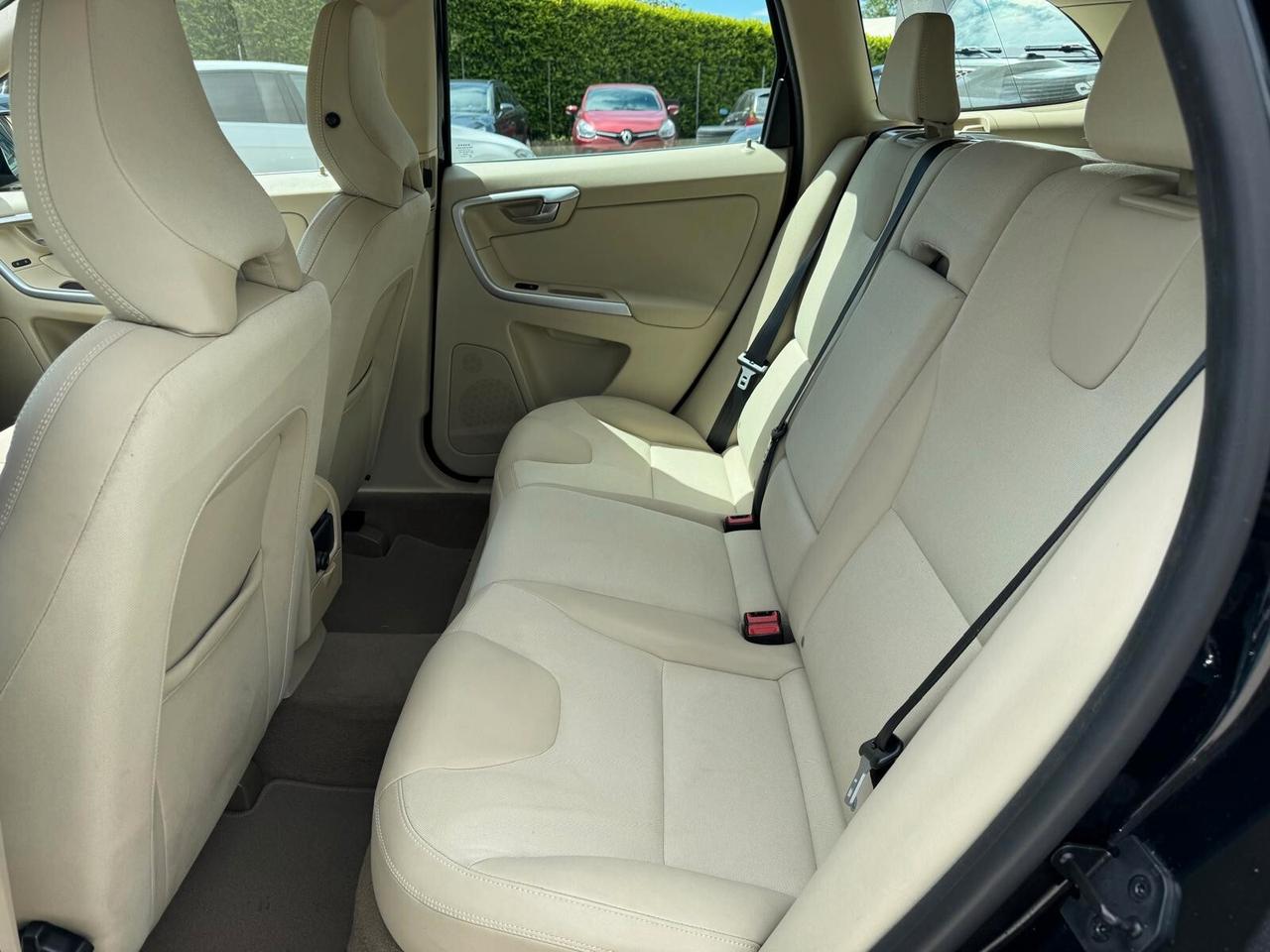 Volvo XC 60 XC60 D3 Geartronic Summum
