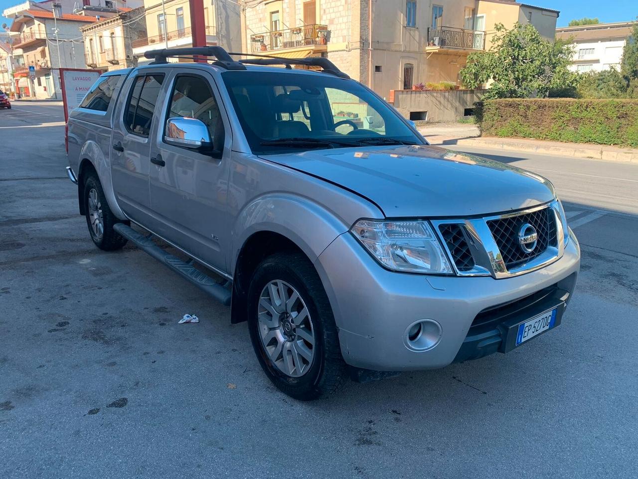 Nissan Navara 3.0 dCi 4 porte Double Cab LE V6