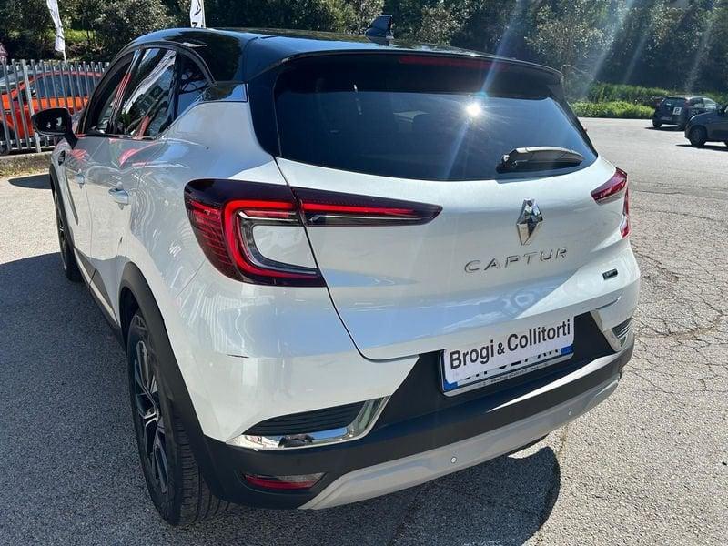 Renault Captur E-Tech hybrid 1.6 E-TECH HEV 145 TECHNO AUTO