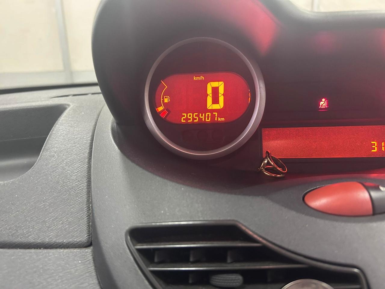 Renault Twingo 1.2 16V Nokia GPL