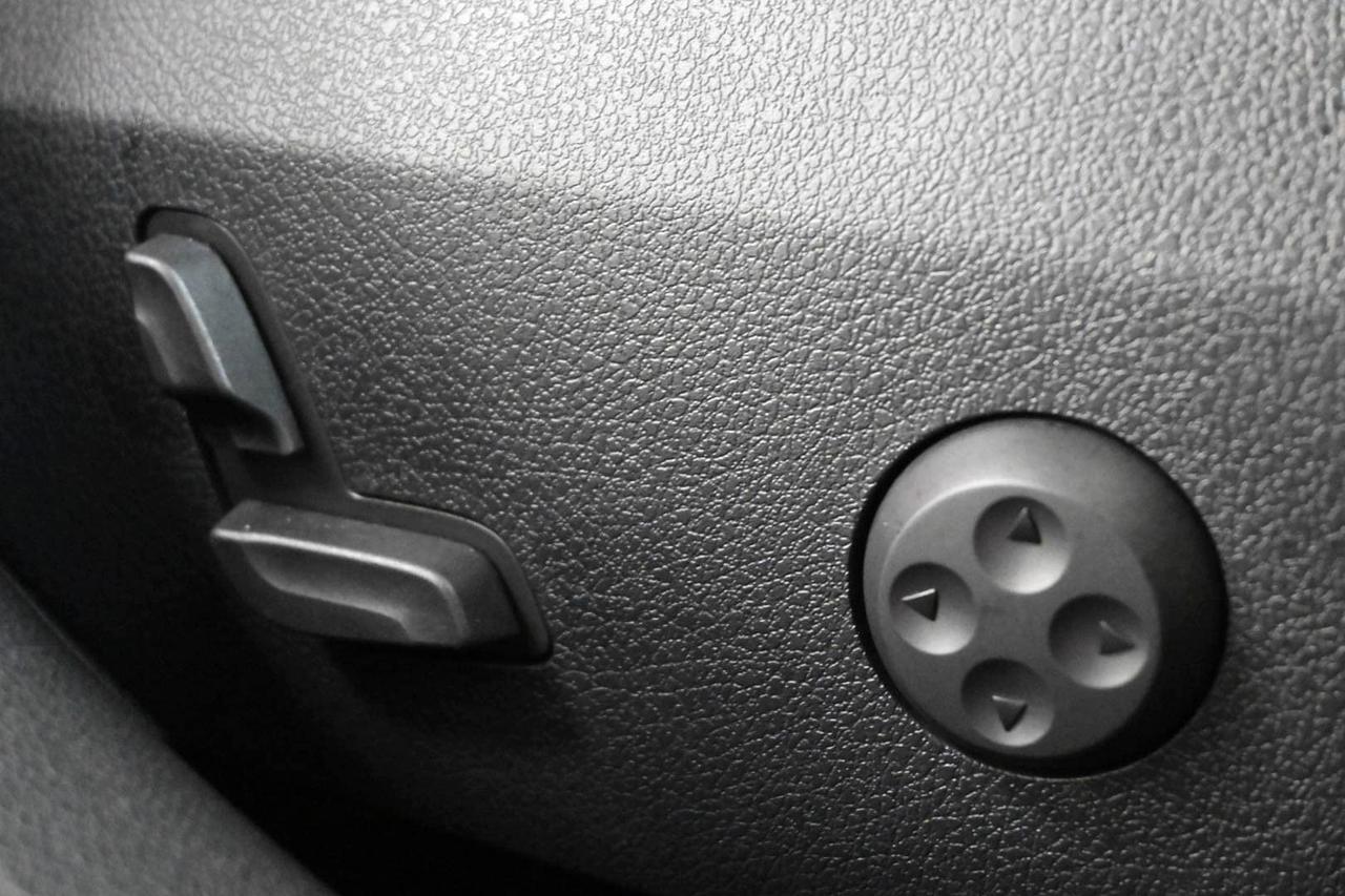 MERCEDES Classe E (W/S214) E 220 d Mild hybri...