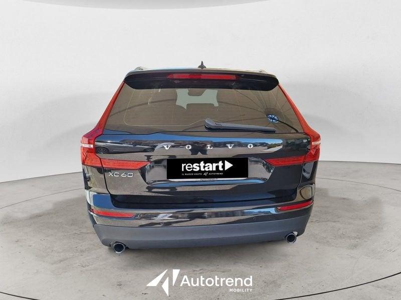 Volvo XC60 B4 197+14 CV AWD M-Hybrid Diesel Automatica Momentum