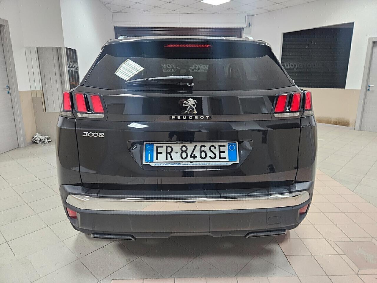 Peugeot 3008 BlueHDi 130 S&S Allure