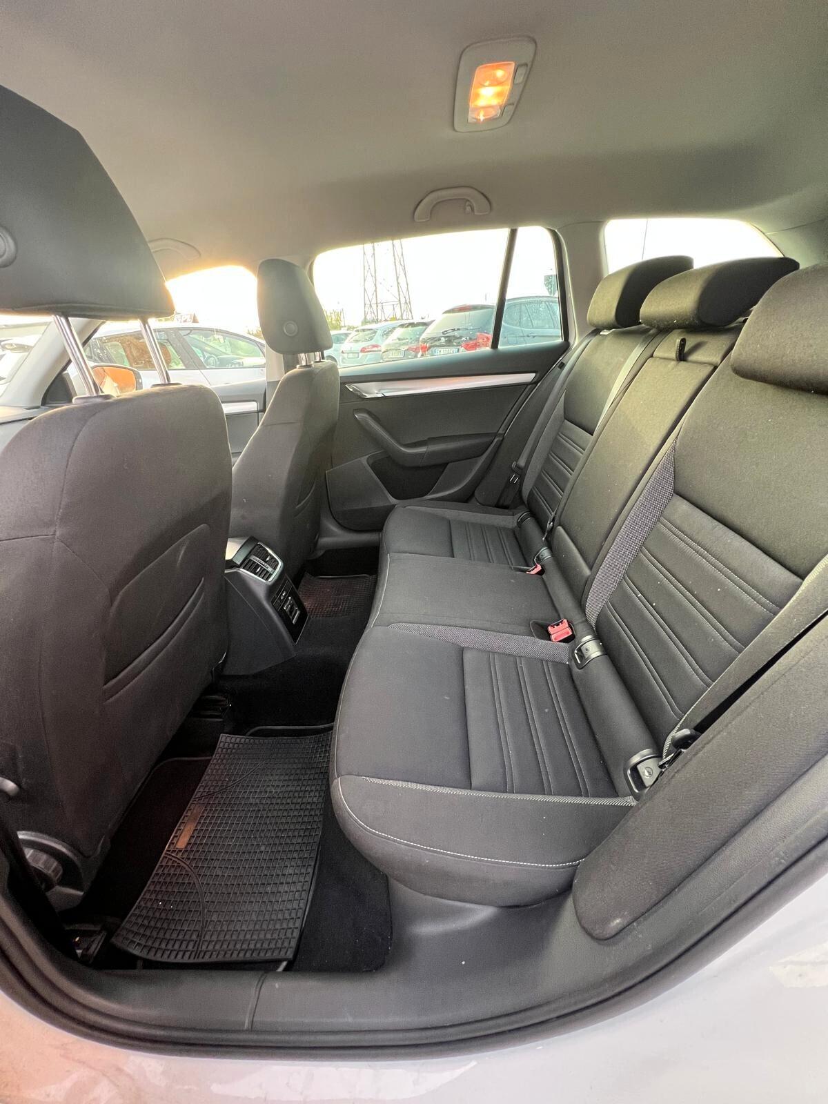 Skoda Octavia 1.4 TSI Wagon Executive G-Tec