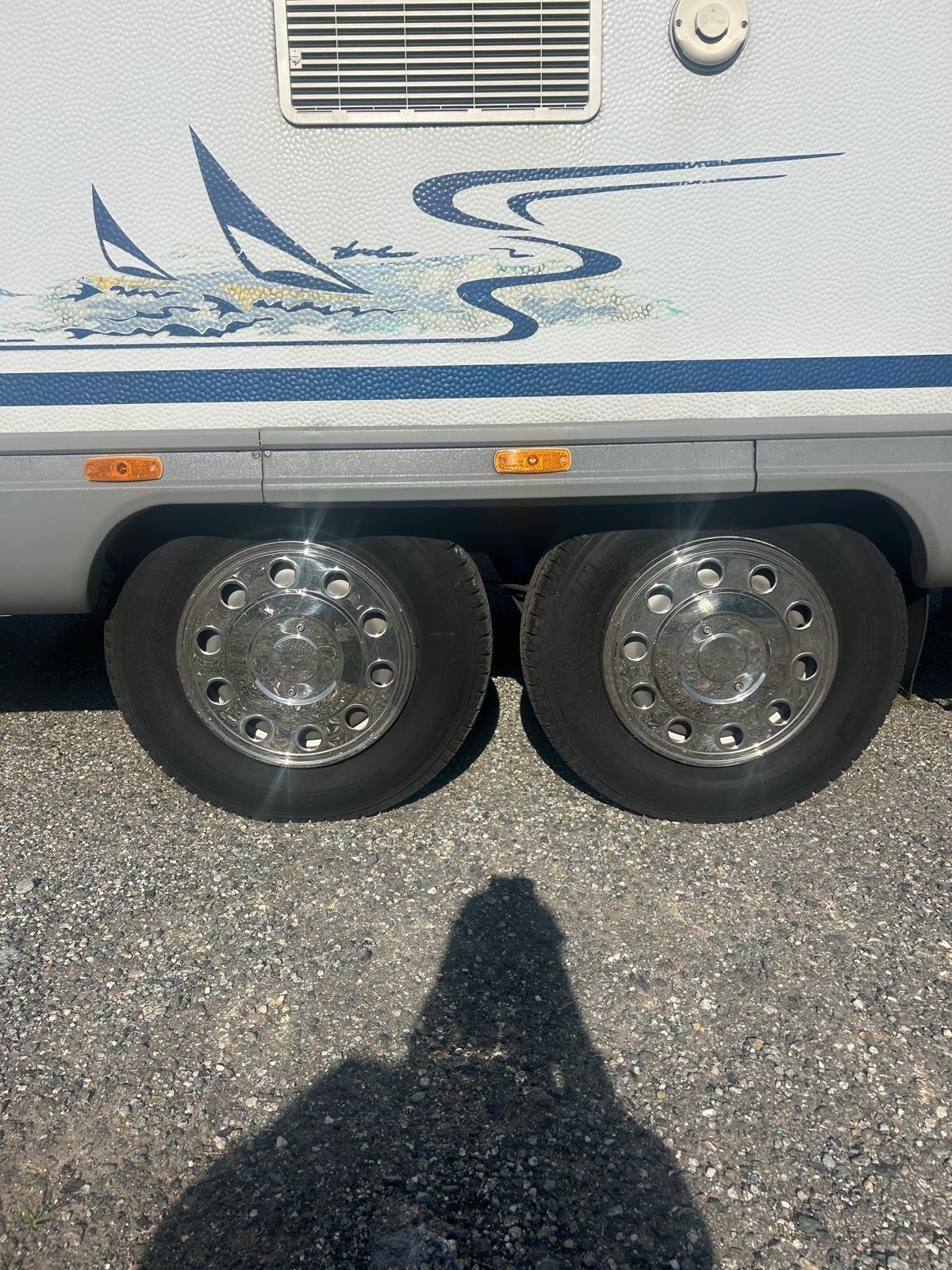 000 MANSARDATO Globetrotter del 2001 in saldo