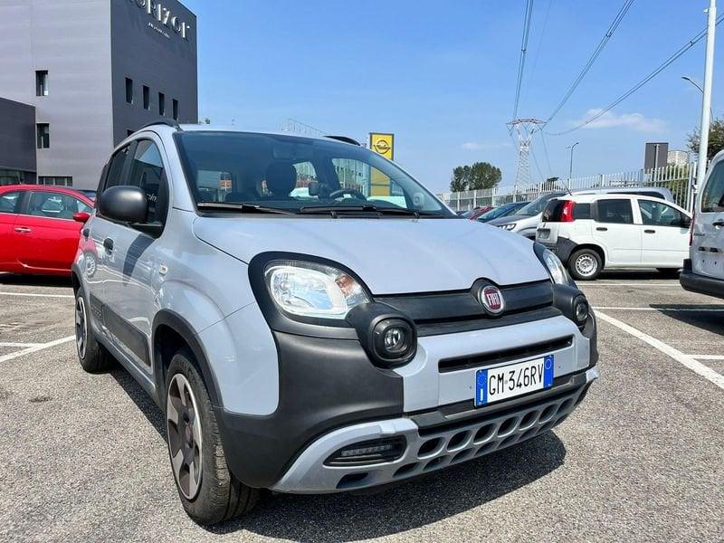 FIAT Panda 1.0 FireFly S&S Hybrid City Cross