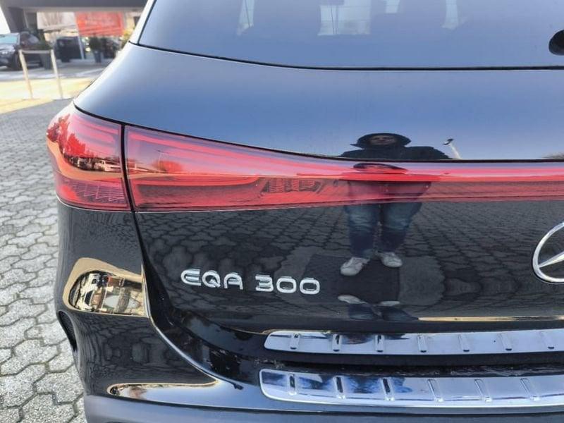 Mercedes-Benz EQA 300 4Matic AMG Line Advanced Digital Edition