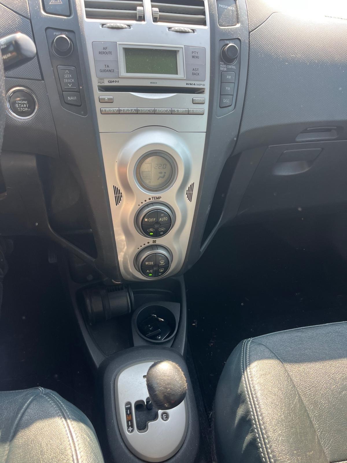 Toyota Yaris 1.3 5 porte