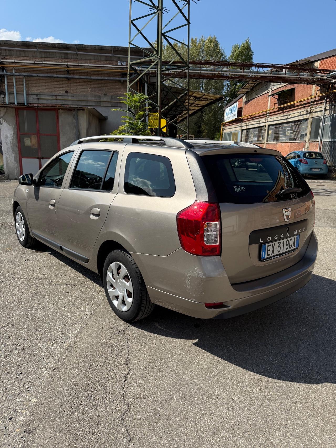 Dacia Logan MCV 1.2 75CV Lauréate