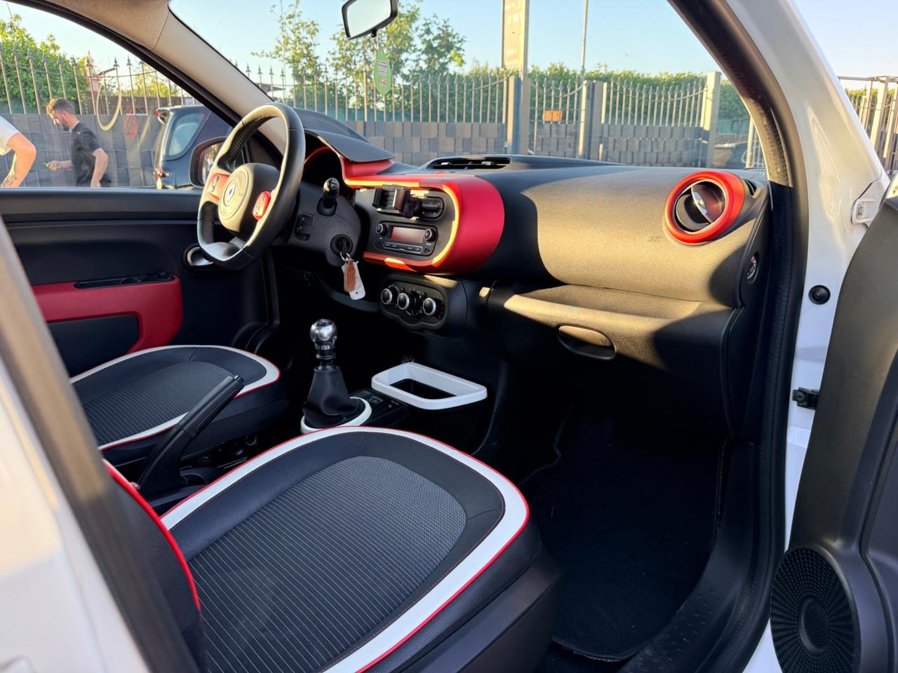 Renault Twingo TCe 90 CV Intens Cabrio 2016