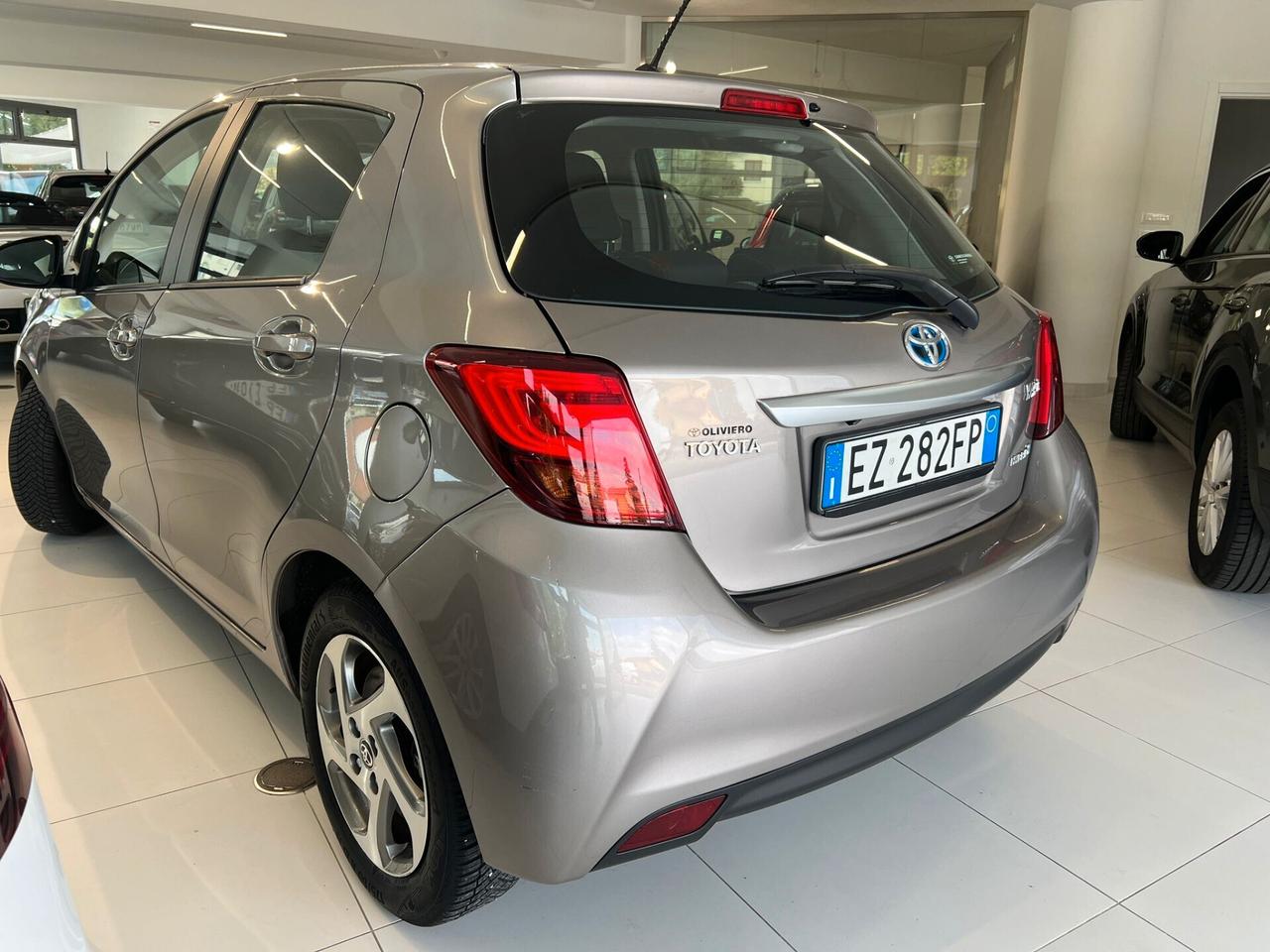 Toyota Yaris 1.5 Hybrid 5 porte Active