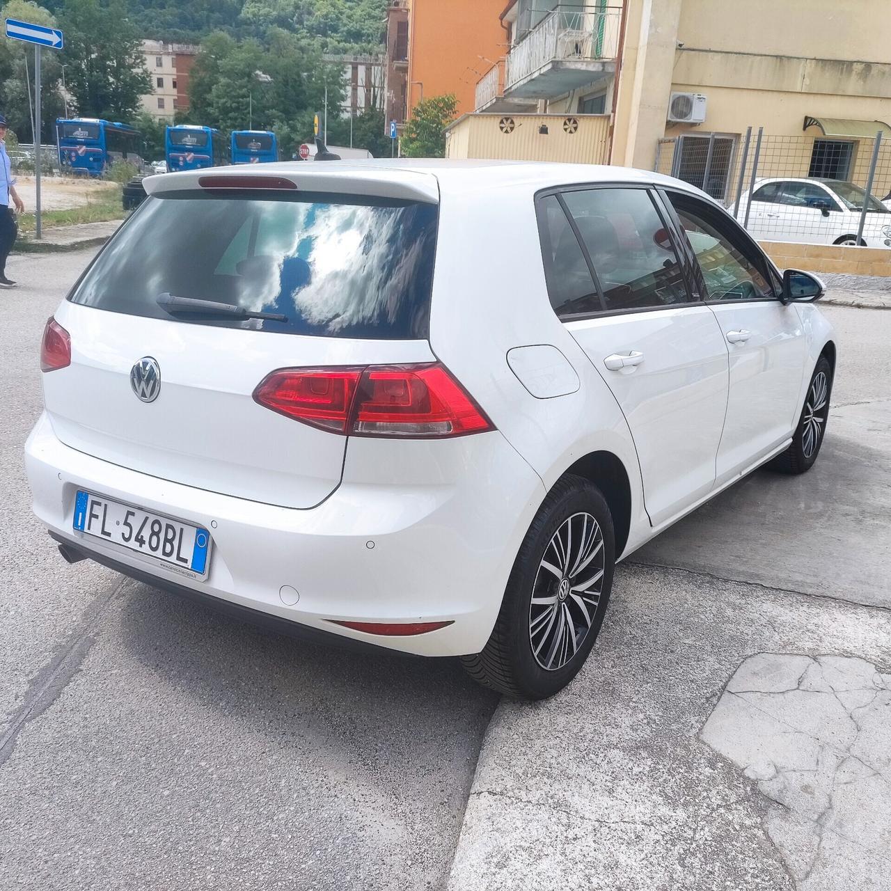 Volkswagen Golf 1.6 TDI 5p. Highline BlueMotion Technology