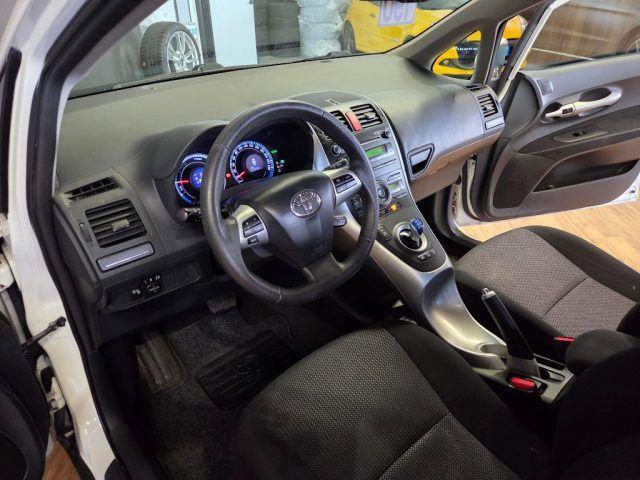 TOYOTA Auris 1.8 HSD 5 porte Executive HYBRID