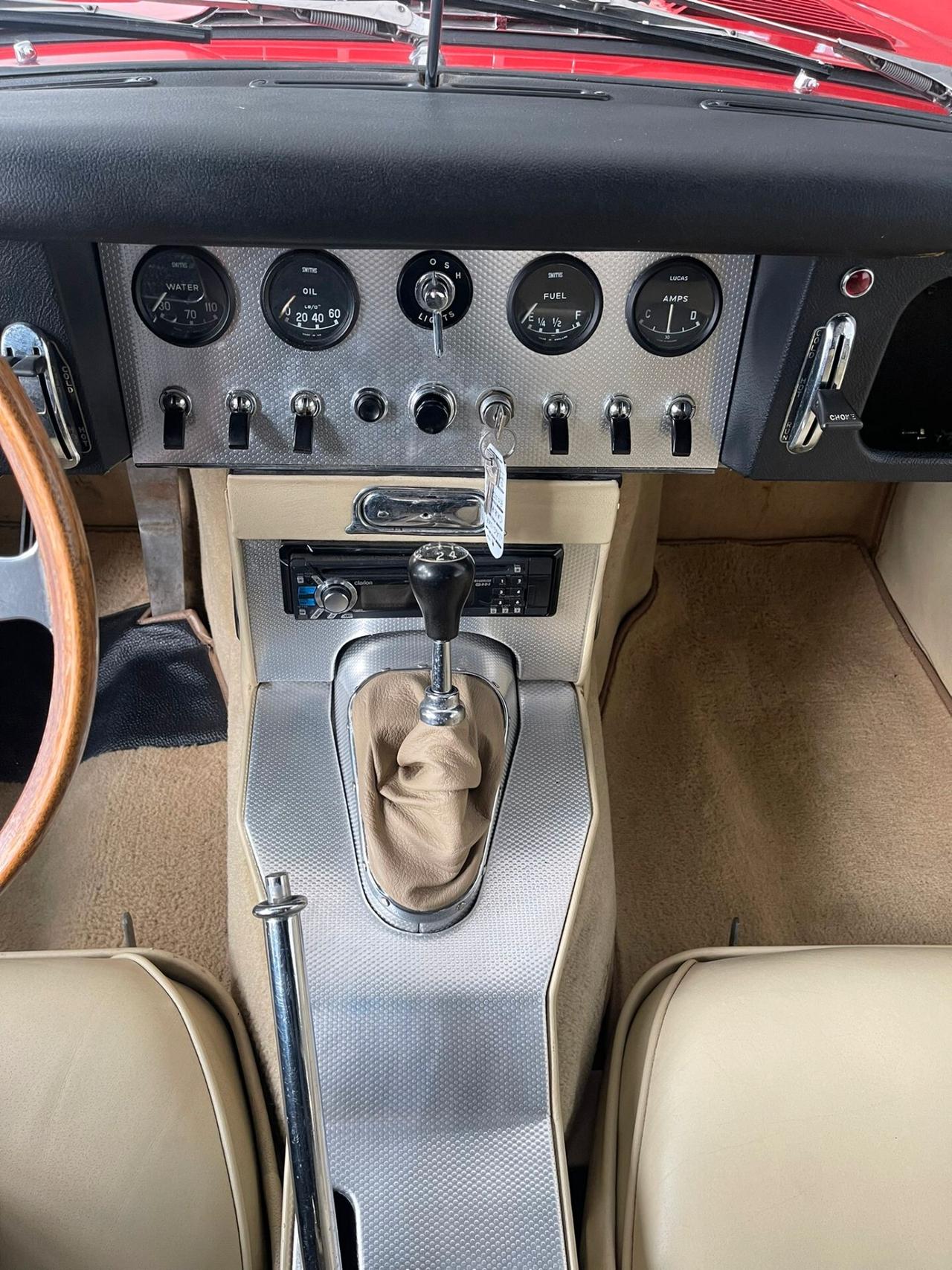 Jaguar E-Type Cabrio da 265 Cv