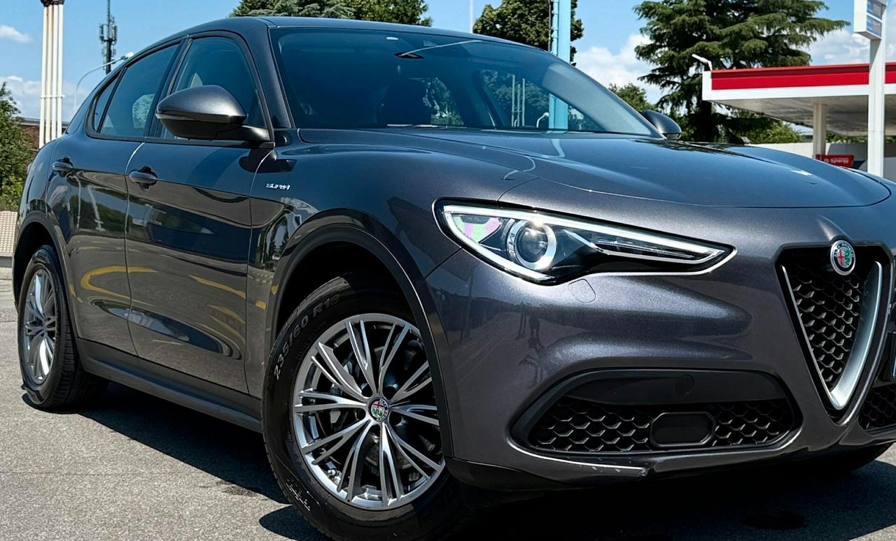 Alfa Romeo Stelvio 2.2 Turbodiesel 160 CV AT8 RWD Business