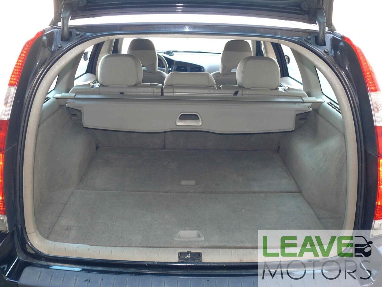 Volvo V70/XC70 Momentum (M1364)