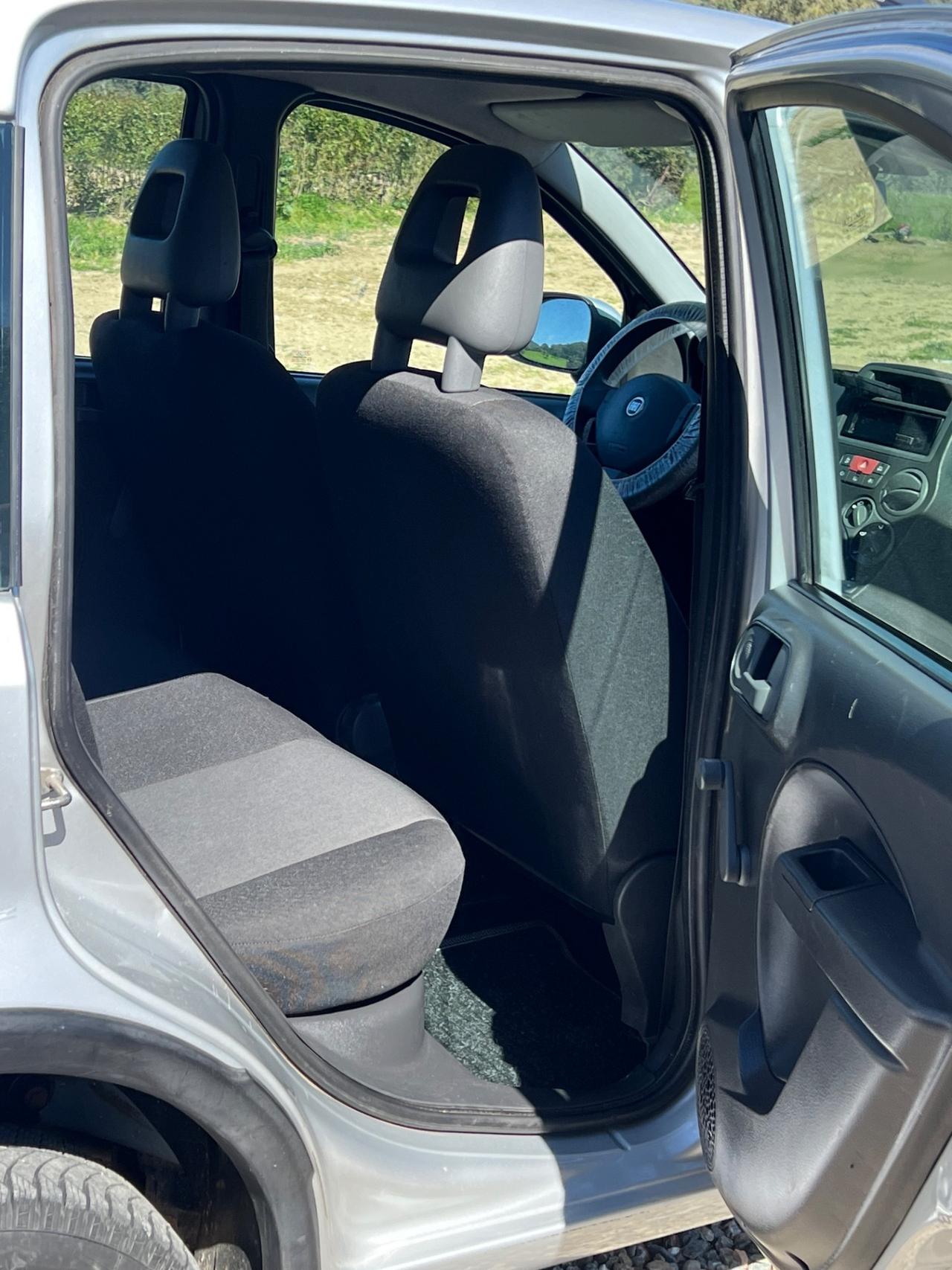 Fiat Panda 1.3 MJT 16V DPF 4x4 Climbing