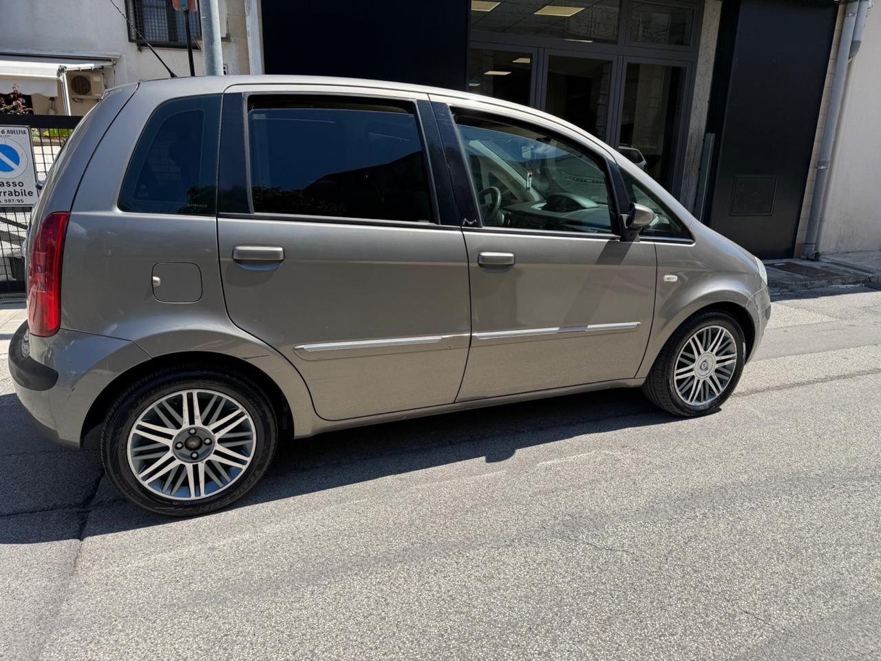 Lancia MUSA 1.9 Multijet Oro