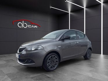 Lancia Ypsilon 1.0 firefly hybrid Gold s&s 70cv 5p.ti