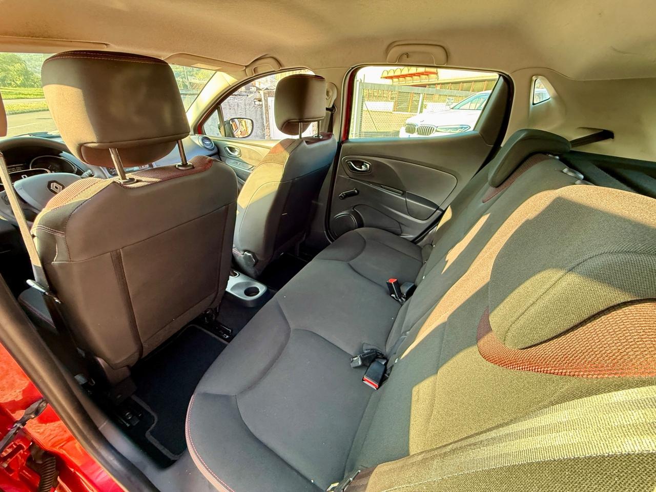 Renault Clio 1.2 16V 5 porte Live! 141.000Km NEOPATENTATI
